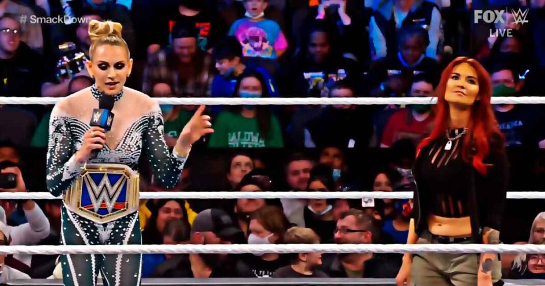 Lita regresa y va por el campeonato de Charlotte Flair