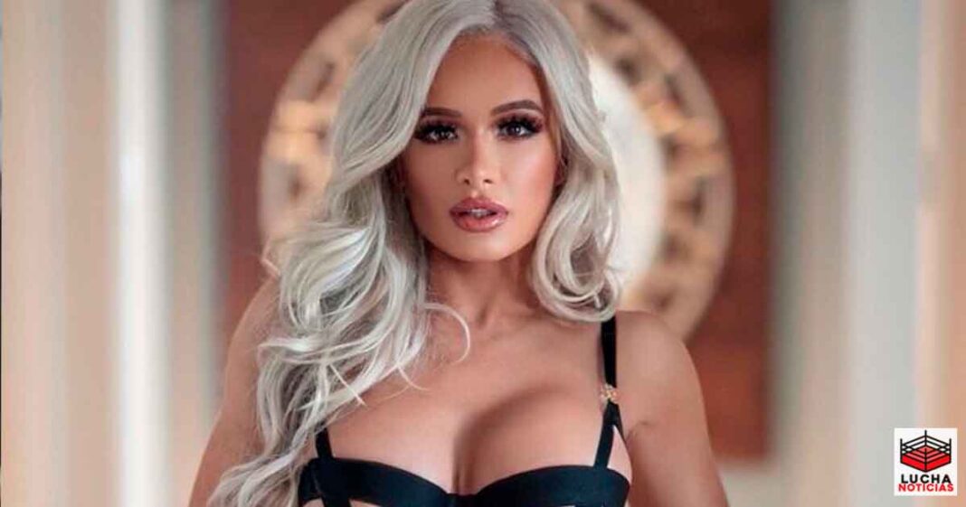 Scarlett Bordeaux te invita a que la encuentres en atrevida foto