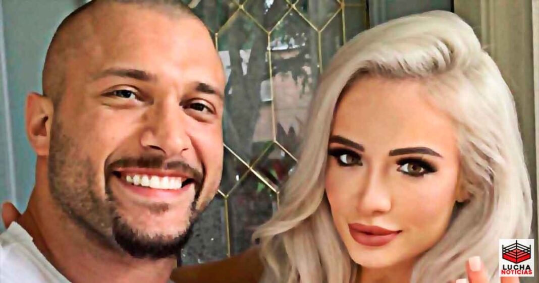 Scarlett Bordeaux habría filtrado sin querer en que empresa firmó junto con Killer Kross