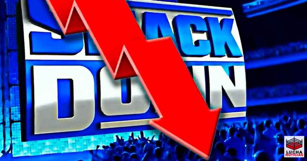 WWE SmackDown tiene una gran caida en sus ratings después de SmackDown