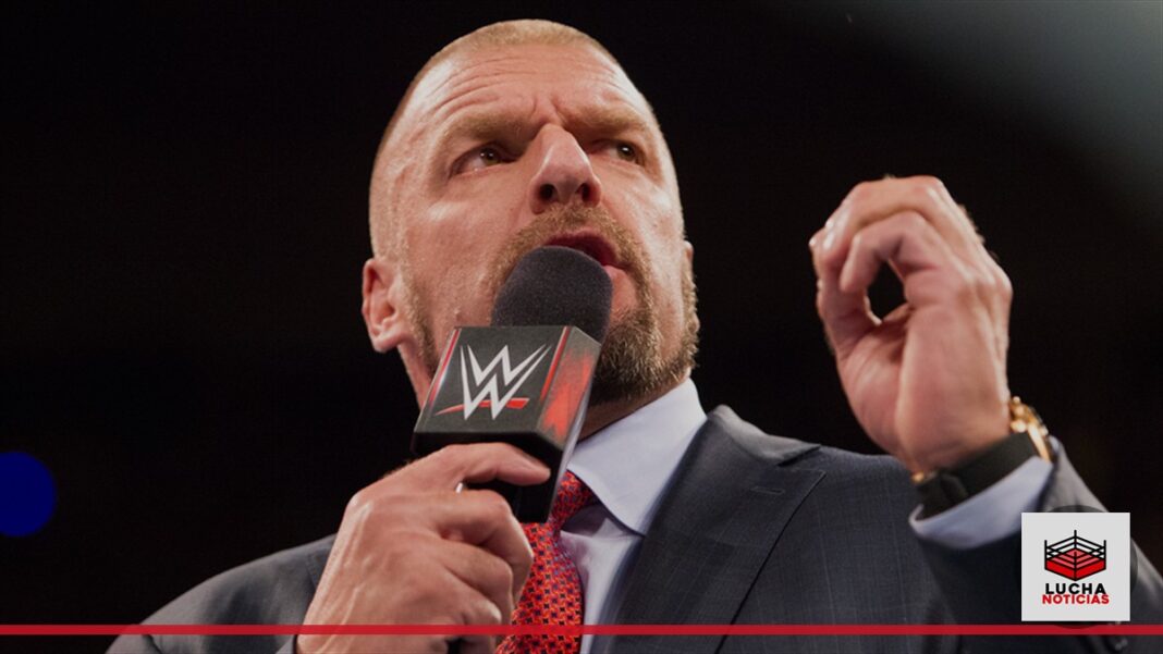 Triple H hablando en WWE